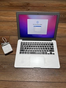 Apple MacBook Air 13 (256GB SSD, Intel Core i5, 1.8GHz, 8GB RAM) #1021 - Photo 1/9