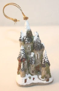David Winter Cottages - Christmas Ornament - Fairytale Castle - Picture 1 of 6