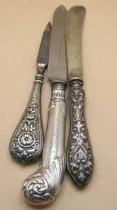 Antigua colección de 3 herramientas de manicura adhesivas de plata cubiertos y abrecartas - Imagen 1 de 6