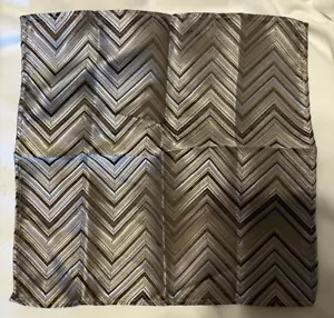 Pocket Square Handkerchief Hand Made 9”x9” 100% Silk Hand Made Unbranded - Picture 1 of 7