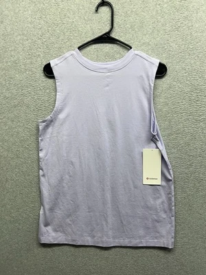 Camiseta sin mangas Lululemon All Yours de algodón orgánico lavanda escarcha talla pequeña Foto 1 de 4
