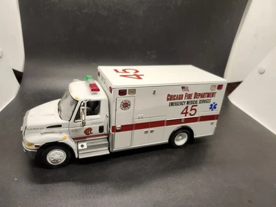 FIRST GEAR International серия 4400 Chicago Fire Dept. Скорая помощь EMS 45 - Изображение 1 из 4