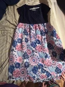 Girls Dress Size 7/8 - Picture 1 of 3