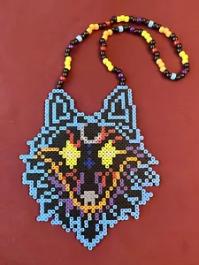 NEU Glow Wolf Perler Halskette EDM EDC Fest Rave Dance Kandi - Bild 1 von 2