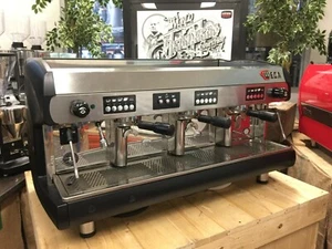 WEGA POLARIS 3 GROUP HIGH CUP BLACK ESPRESSO COFFEE MACHINE RESTAURANT CAFE BEAN - Picture 1 of 12