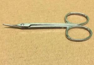 Clauss 12050 33-1/4 Stickerei/elektronisch-Nagelhaut SNIPS OAL.3-1/4" Klinge 1/2" gekrümmt - Bild 1 von 3