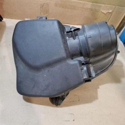 2016-2018 Chevrolet Cruze Gasoline Air Cleaner Intake Filter Box OEM — 第 1/3 张图片