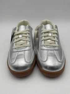 Zapatillas deportivas No Boundaries para mujer con cordones metálicas plateadas talla 9 - Imagen 1 de 7