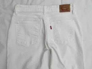 Pantalones de mezclilla blancos ajustados de tiro medio clásicos para mujer talla 30 (10M) L30 LEVI'S - Imagen 1 de 8