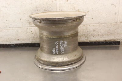 Polaris Scrambler 400 1996 4x4 llanta trasera aluminio L3 Foto 1 de 4