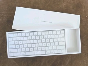 602-02676-A - Combiné clavier/souris sans fil (blanc) PAS DE SOURIS. CLAVIER SEUL NEUF dans sa boîte - Photo 1/6