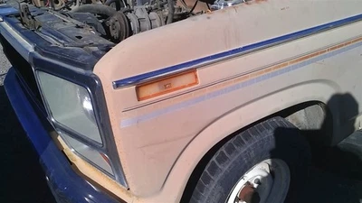 Marcador lateral de esquina/luz de estacionamiento para conductor compatible con 80-86 BRONCO 30984958 Foto 1 de 4