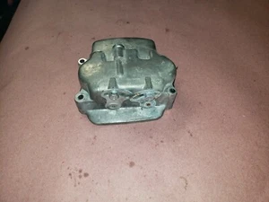 1984 Honda Elite 125 Rocker Arms Valve Cover (dr12) - Picture 1 of 4