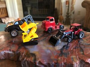 Lot of 3 diecast metal toy heavy equipment hauler, yellow catapiller, red dozer