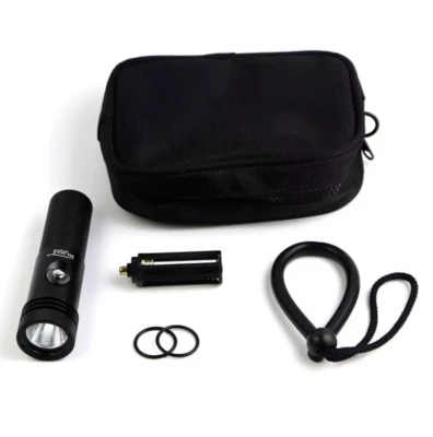 Linterna de buceo recargable HI-MAX X11 800 Lumenes  - Imagen 1 de 4