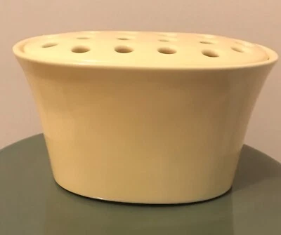 Rana flor Southern Living - amarilla Foto 1 de 4