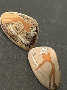 Vintage Signed Taxco Mexico Castillo Modernist Metal Warrior Screw Back Earrings - Picture 1 of 9