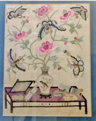 乾隆五代五福堂 1700s Chinese Qing Dynasty Emperor Qianlong court silk embroidered panel - Image 1 of 4