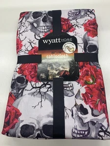 Halloween Wyatt Hogar Calavera Rosas Rojas Tela Mantel 60" x 84" Gótico - Imagen 1 de 5