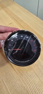 Harley Davidson Softail Lowrider S Instrument Cluster 70901080 - Picture 1 of 4