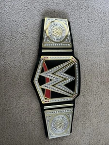 Mattel 2014 WWE World Heavyweight Champion Wrestling Title Belt Toy Replica - Picture 1 of 3