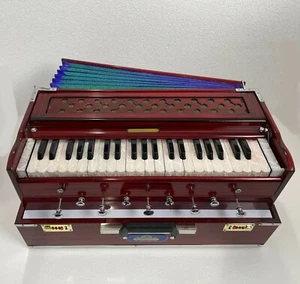 RED HARMONIUM *ITEM LOCATED IN USA. SHIPS WITHIN 24 HOURS.* *BRAND NEW* - Picture 1 of 6