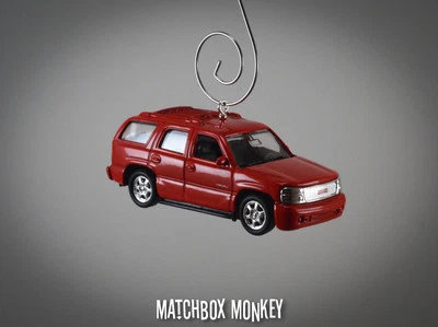 GMC Yukon Denali su Misura Natale Ornamento 1/64th Camion SUV Rosso 2001, 2002, - Immagine 1 di 4
