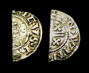 X165: *RARE* Henry II Hammered Silver 1/2d, class 1a: Henri, Winchester.  S.1343 - Picture 1 of 1