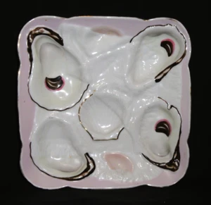 Antiker Austernteller ~ quadratische Majolika ~ rosa ~ Trompe L'oeil Serviette ~ 0438 - Bild 1 von 11