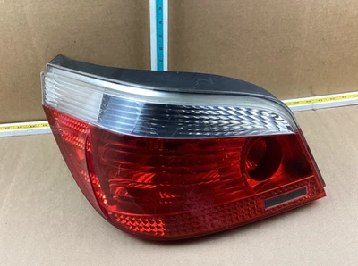 Luz trasera izquierda lado conductor BMW 530xi 525i 530i 545i 2004-2007 OEM Foto 1 de 4