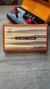 Nintendo Game & Watch Multiscreen Donkey Kong DK-52 1982 - Bild 1 von 3