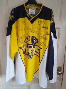 Chemise de hockey sur glace Newcastle Vipers vintage Rhino Sports plusieurs signées taille 3xl - Photo 1/13