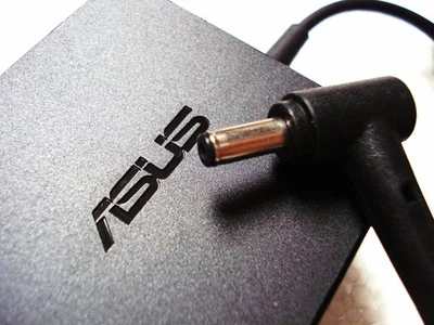 Cargador Adaptador CA 65W Asus Zenbook 14 Q407IQ Q407I Q407 Flip 15 UM562IA UM562IQ Foto 1 de 4