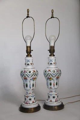 PAR grande de lámparas de vidrio bohemias checas cortadas a transparente pintadas a mano — funcionando Foto 1 de 4