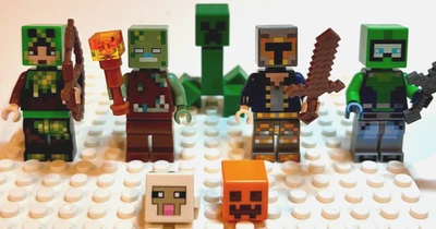 LEGO Minecraft Minifigure Lot (7pcs) – Alex, Zombie, Creeper, Hex + Baby Mobs - Image 1 of 4
