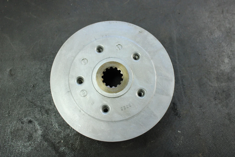 Buje de embrague Kawasaki Klr650 2011 OEM B4475 Foto 1 de 4