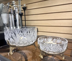 Set of Two Vintage Style Glass Decorative Bowls on Footed Stand - Picture 1 of 7