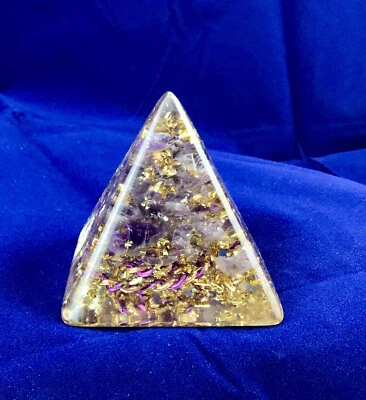 Orgon Orgonit Kleine Prema Pyramide Amethyst 24k Gold Kupfer Heilige Geometrie - Bild 1 von 4