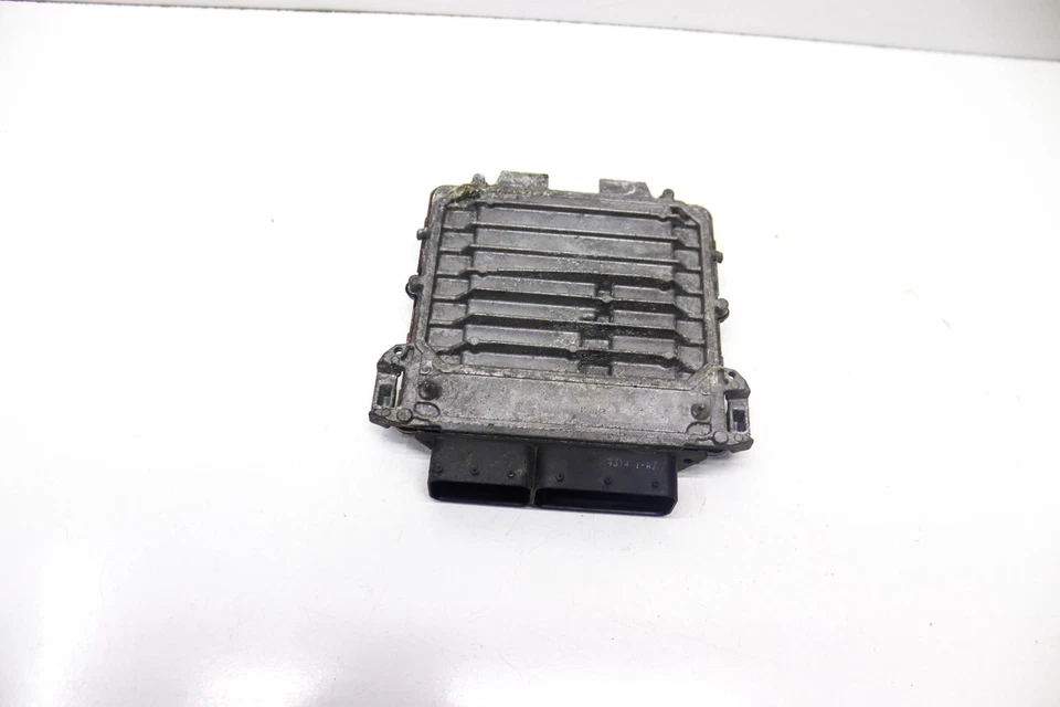 Centralina motore MERCEDES-BENZ CLA Coupe C117 ECU A2709000900 2.0 32806412 - Immagine 1 di 4