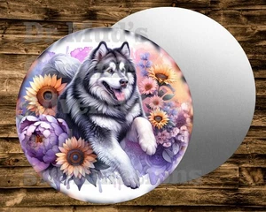Bonito Alaskan Malamute perro listo redondo letrero coronas manualidades miniaturas - Imagen 1 de 1