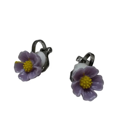 Pendientes Vintage Años 50 Flor Lila Clip En Japón Plástico Moldeado Floral Retro Foto 1 de 4