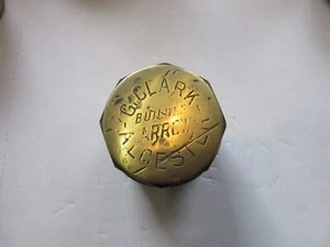 Vintage Antique G Clark Arrow Builder Alcester Brass Hubcap Grease Cap - Foto 1 di 6