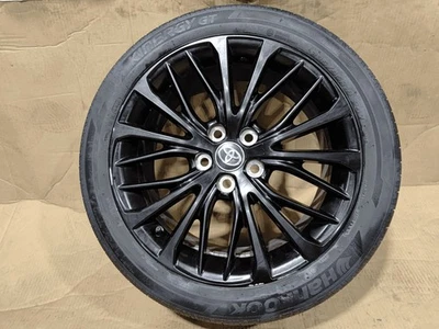 2018-2020 Toyota Camry Alloy Wheel Rim 18x8J w/Tire 235/45 R18 Black OEM - Image 1 of 4