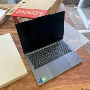 ThinkPad X9 14 Aura Edition (14" Intel) 1TB, 32GB 2.8K OLED, Core Ultra 7 258V - Picture 1 of 3