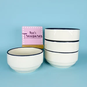 Juego de 4 cuencos de sopa apilables de gres con borde azul blanco Mainstays de 5,75" - Imagen 1 de 16