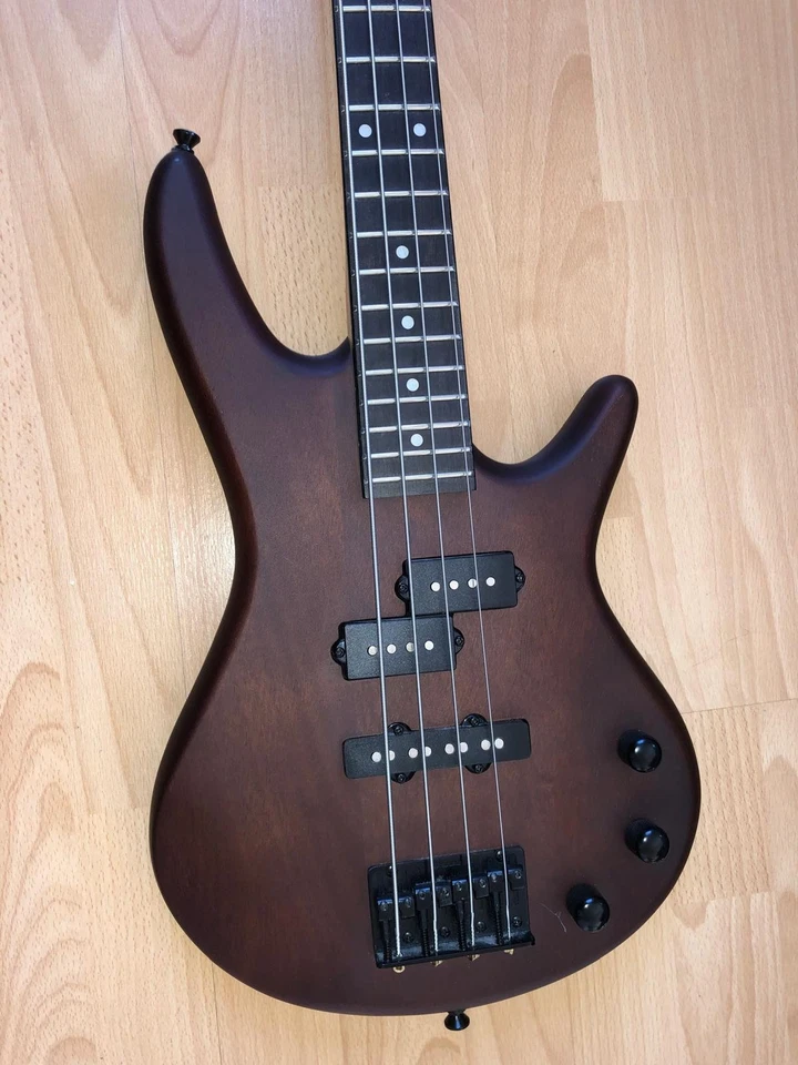 WIE NEU Ibanez GSRM20B-WNF Walnut Flat Short Scale kurzer E-Bass - Bild 1 von 4