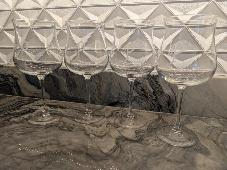 Juego de 4 copas de vino con monograma "P" Villeroy & Bosch vintage, cristal de gama alta Foto 1 de 4