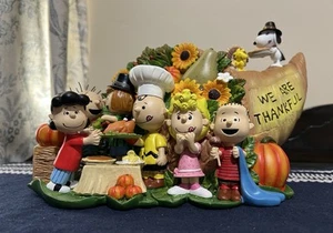 PEANUTS Give Thanks Illuminated Cornucopia Bradford Exchange #5137 Perfect Cond - Picture 1 of 19