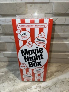 Cards Against Humanity CAJA DE NOCHE DE CINE Paquete de Expansión Boleto Palomitas 2023 SELLADO - Imagen 1 de 3