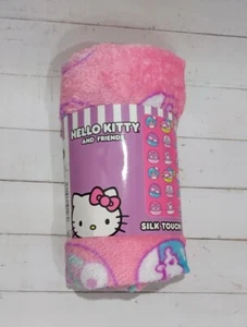 SANRIO HELLO KITTY AND FRIENDS PLUSH BLANKET 40" x 50" SILK TOUCH THROW - Picture 1 of 4